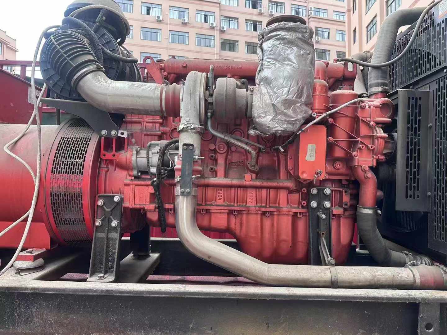 利川如何选择适合 600kW 柴油发电机组的过载保护器？